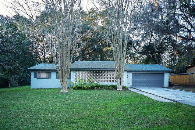 734 NW 38TH STREET, Gainesville, FL 32607
