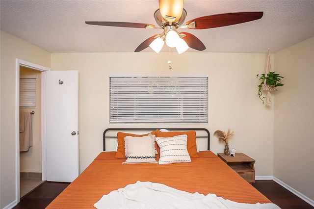 734 NW 38TH STREET, Gainesville, FL 32607