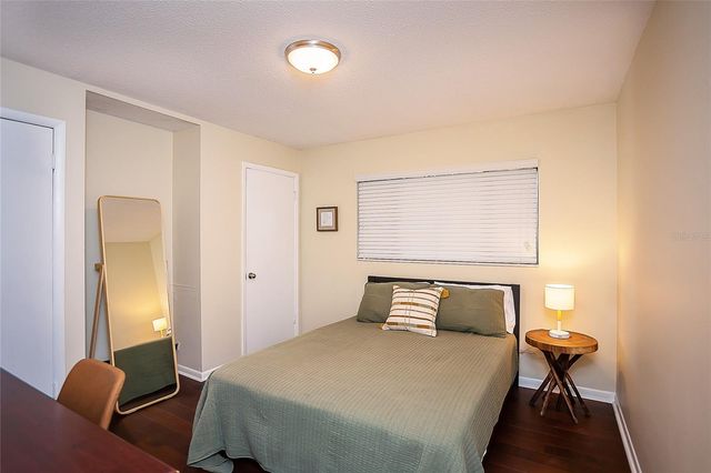 734 NW 38TH STREET, Gainesville, FL 32607