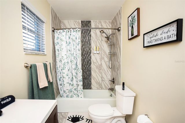 734 NW 38TH STREET, Gainesville, FL 32607