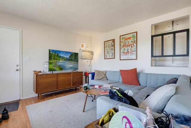 5020 Aldama Street, Los Angeles, CA 90042