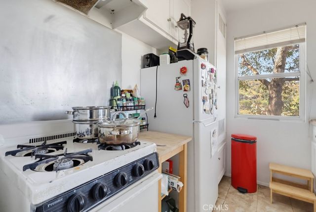 5020 Aldama Street, Los Angeles, CA 90042