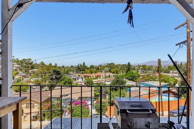 5020 Aldama Street, Los Angeles, CA 90042