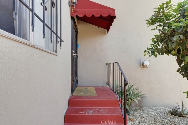5020 Aldama Street, Los Angeles, CA 90042