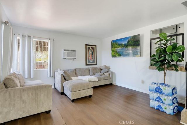 5020 Aldama Street, Los Angeles, CA 90042