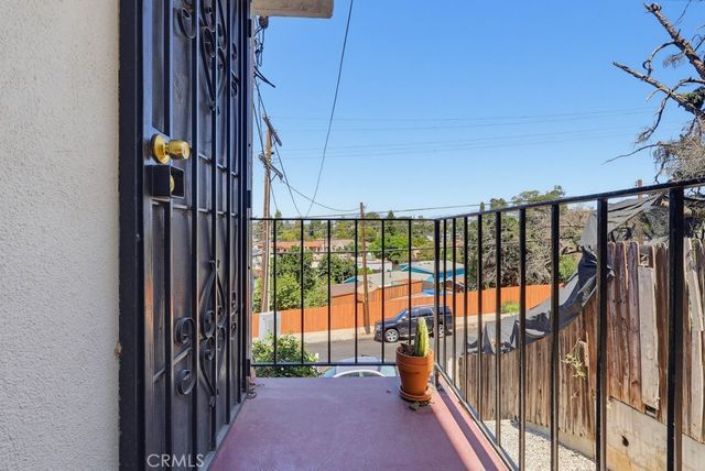 5020 Aldama Street, Los Angeles, CA 90042