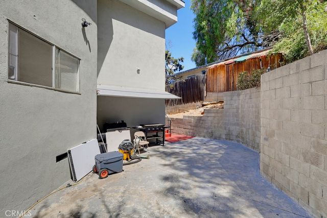 5020 Aldama Street, Los Angeles, CA 90042