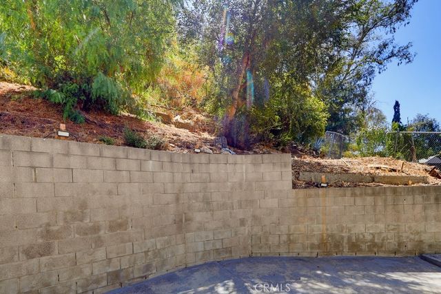 5020 Aldama Street, Los Angeles, CA 90042