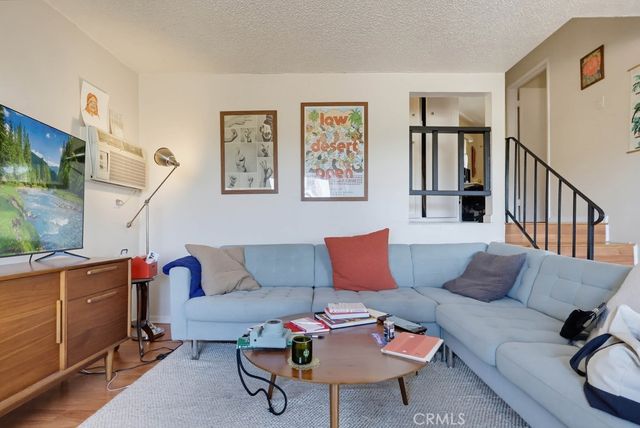 5020 Aldama Street, Los Angeles, CA 90042