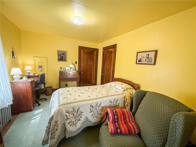 221 E Muntz Ave, Twp Of But Se, PA 16001