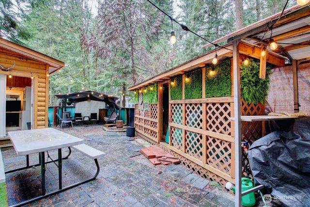 140 6 Chanterelle Drive, Deming, WA 98244