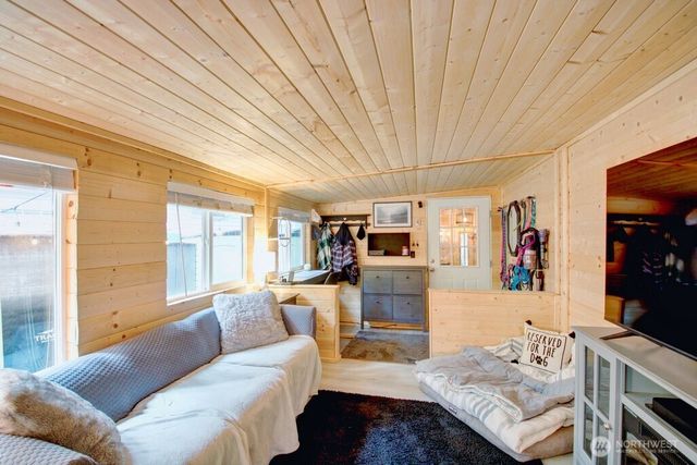 140 6 Chanterelle Drive, Deming, WA 98244