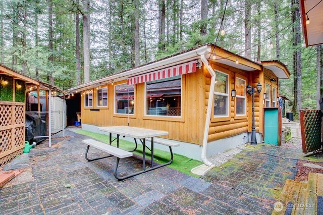 140 6 Chanterelle Drive, Deming, WA 98244