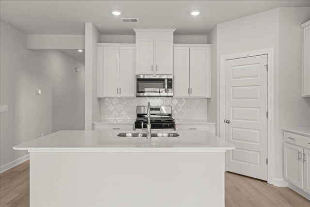 106 Madison Court, Gray Court, SC 29645