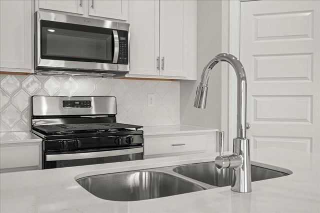 106 Madison Court, Gray Court, SC 29645