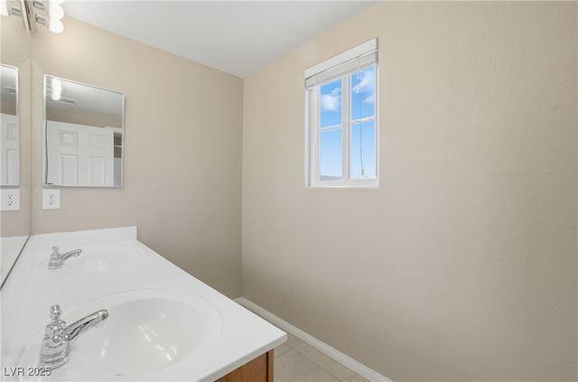 6416 SETTING MOON Street, North Las Vegas, NV 89084