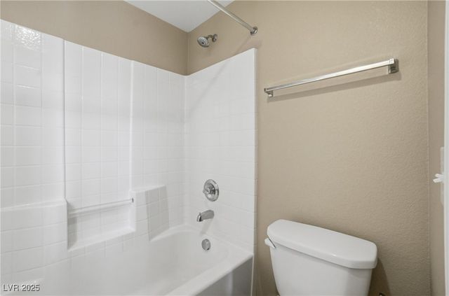 6416 SETTING MOON Street, North Las Vegas, NV 89084