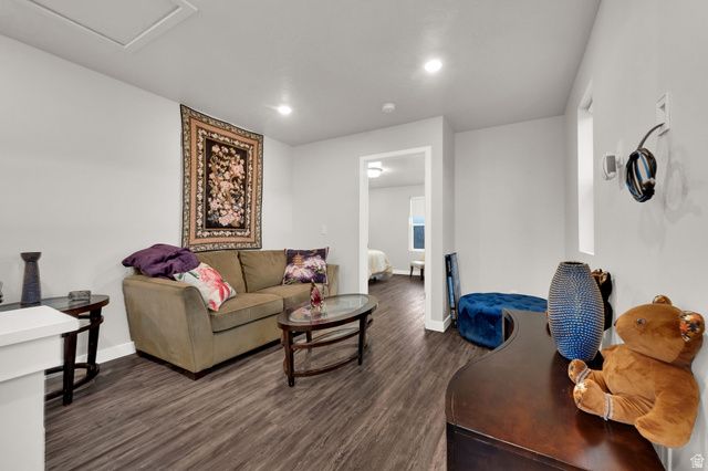 6043 W STONE WAY, South Jordan, UT 84009