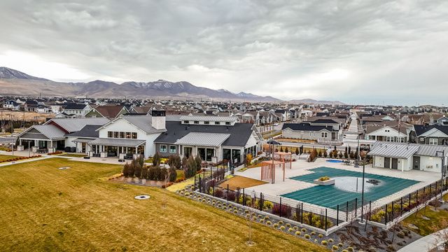 6043 W STONE WAY, South Jordan, UT 84009