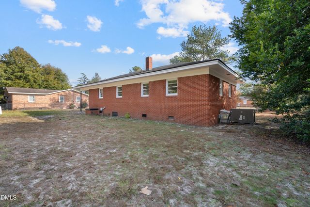 1546 Eloise Street, Fayetteville, NC 28311