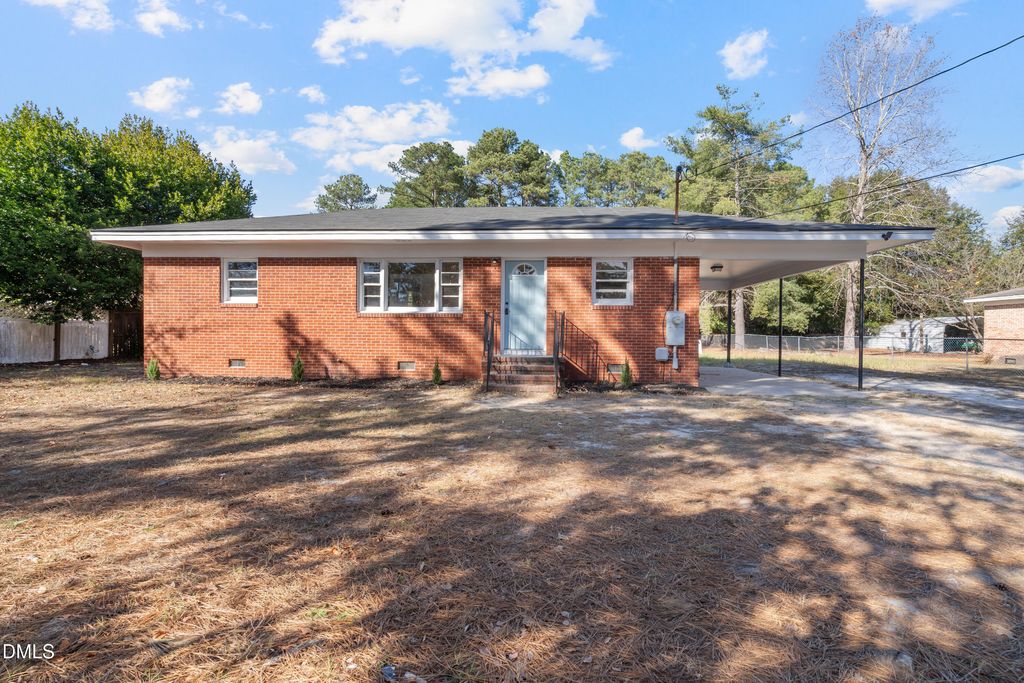 1546 Eloise Street, Fayetteville, NC 28311