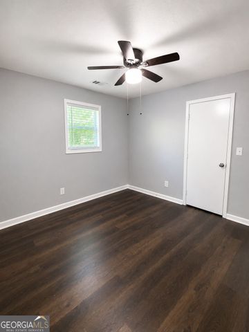 210 Pine Valley Drive, Powder Springs, GA 30127