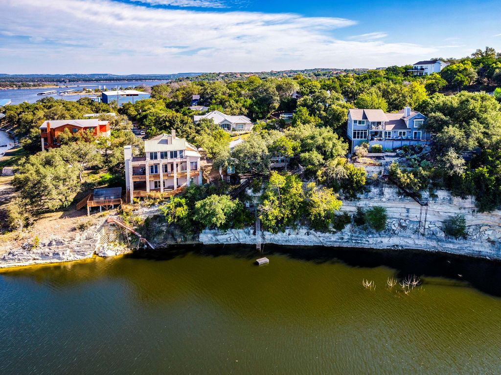 236 Cedar Hurst LN, Austin, TX 78734