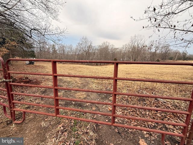 13523 GRAY HORSE LN, Rixeyville, VA 22737