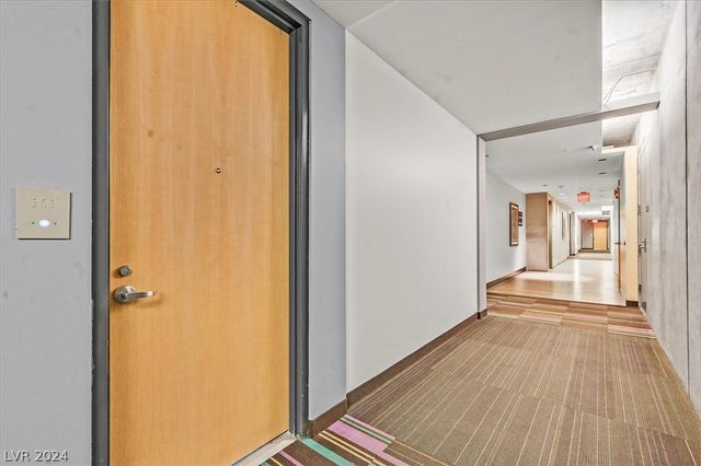 353 East Bonneville Avenue 303, Las Vegas, NV 89101