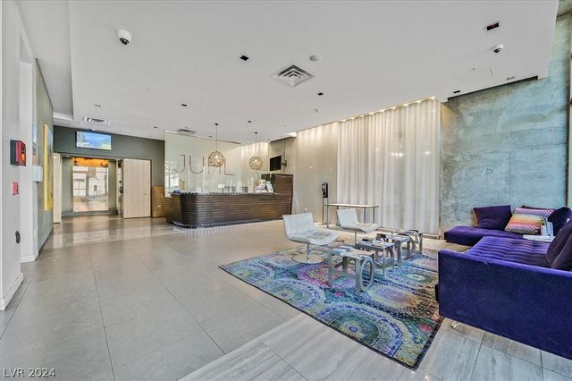 353 East Bonneville Avenue 303, Las Vegas, NV 89101