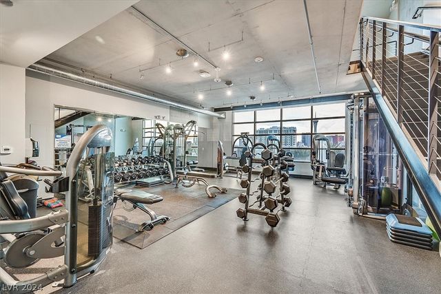 353 East Bonneville Avenue 303, Las Vegas, NV 89101