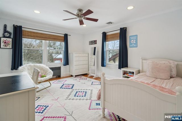 10 Otsego Road, Verona, NJ 07044