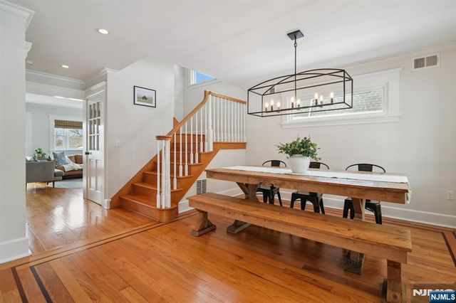 10 Otsego Road, Verona, NJ 07044