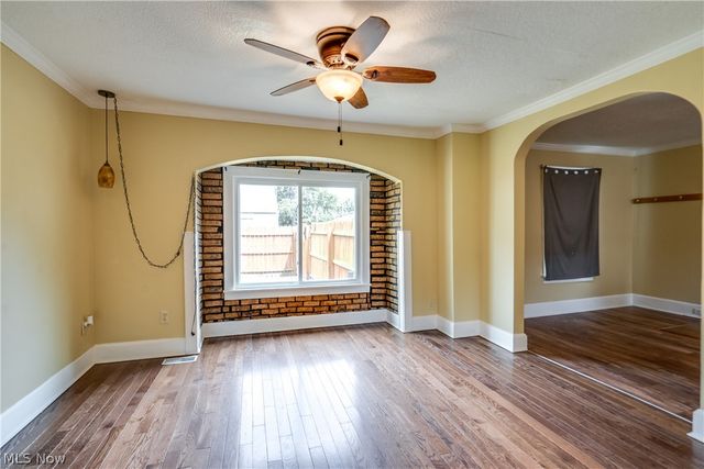 5015 12th Street SW, Canton, OH 44710