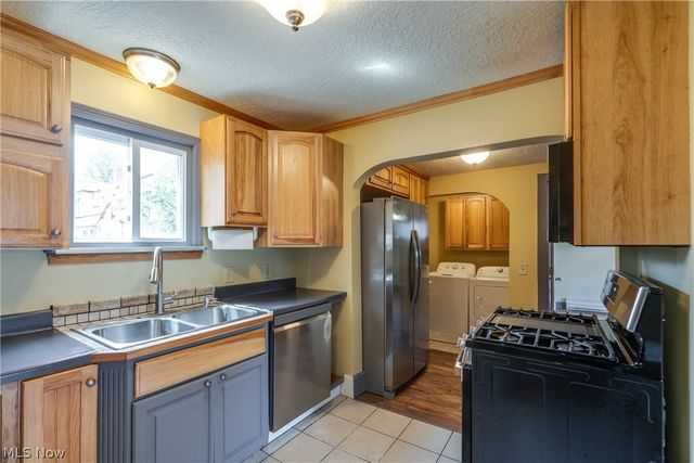 5015 12th Street SW, Canton, OH 44710