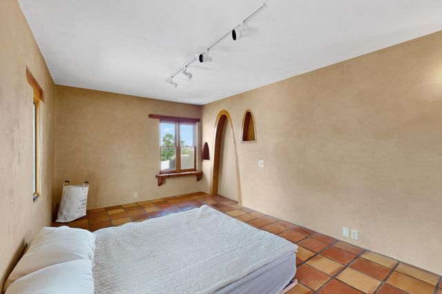 97 Quartz Trail, Santa Fe, NM 87505