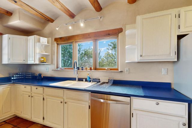 97 Quartz Trail, Santa Fe, NM 87505