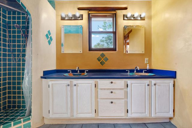 97 Quartz Trail, Santa Fe, NM 87505