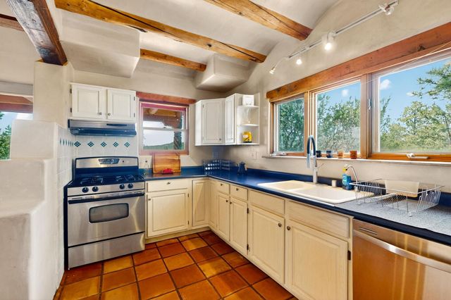 97 Quartz Trail, Santa Fe, NM 87505