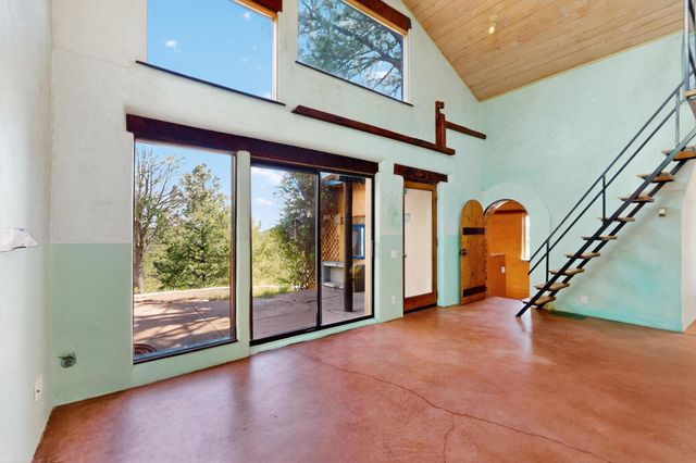 97 Quartz Trail, Santa Fe, NM 87505