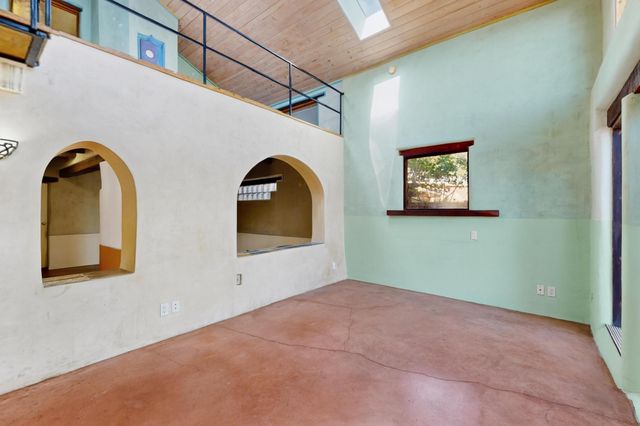 97 Quartz Trail, Santa Fe, NM 87505