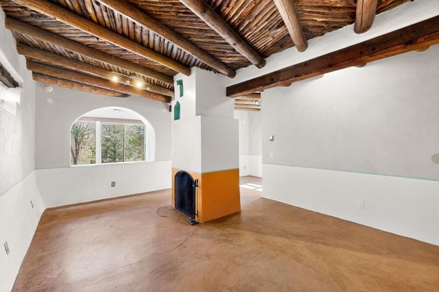 97 Quartz Trail, Santa Fe, NM 87505