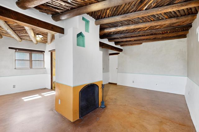 97 Quartz Trail, Santa Fe, NM 87505