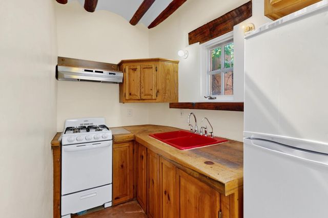 97 Quartz Trail, Santa Fe, NM 87505
