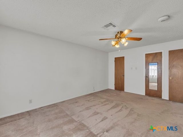 875 N Wheat Road, Belton, TX 76513