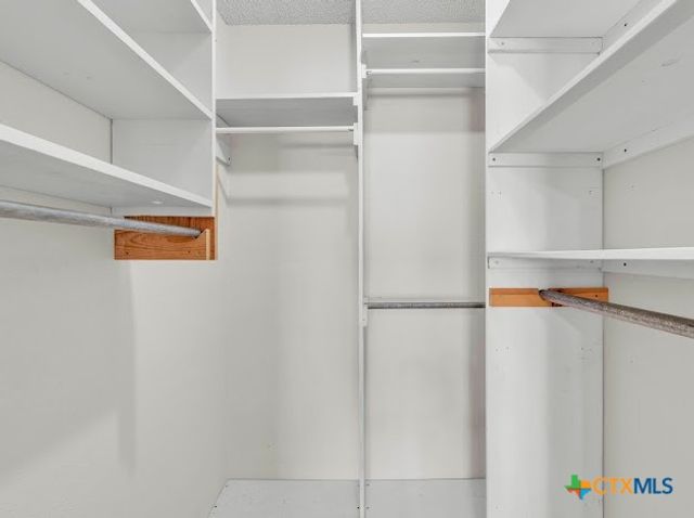 875 N Wheat Road, Belton, TX 76513