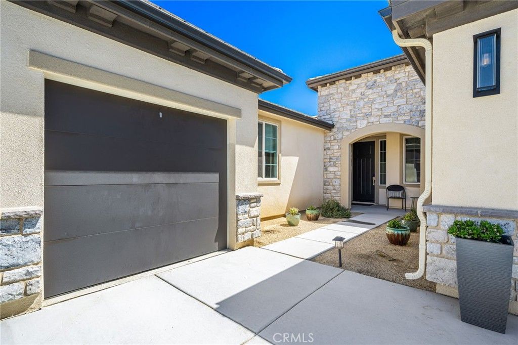Image 3 of property listing at 81855 Vida Bella, La Quinta, CA 92253