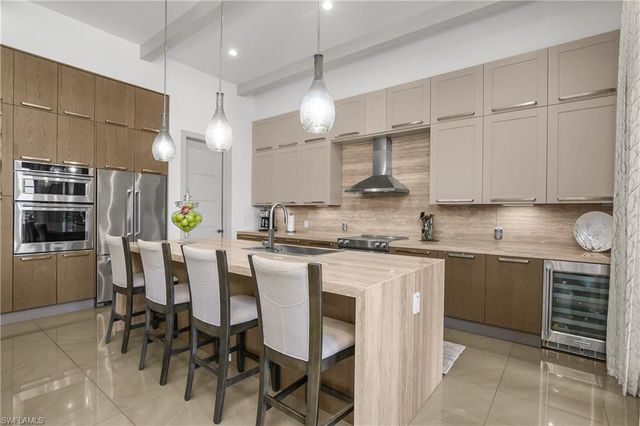 14852 Dockside LN, Naples, FL 34114