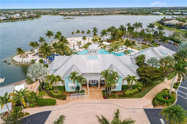 14852 Dockside LN, Naples, FL 34114