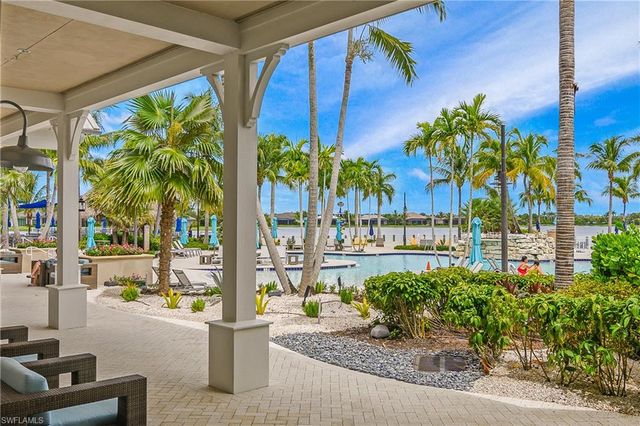 14852 Dockside LN, Naples, FL 34114